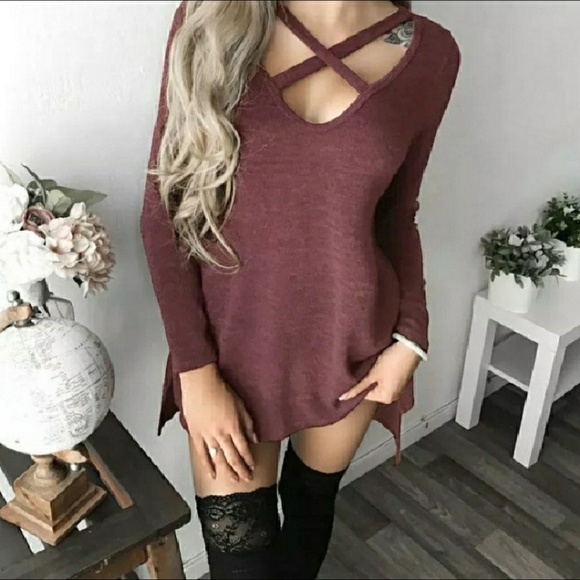 bluewinkz Tops - Burgundy Oversized Top